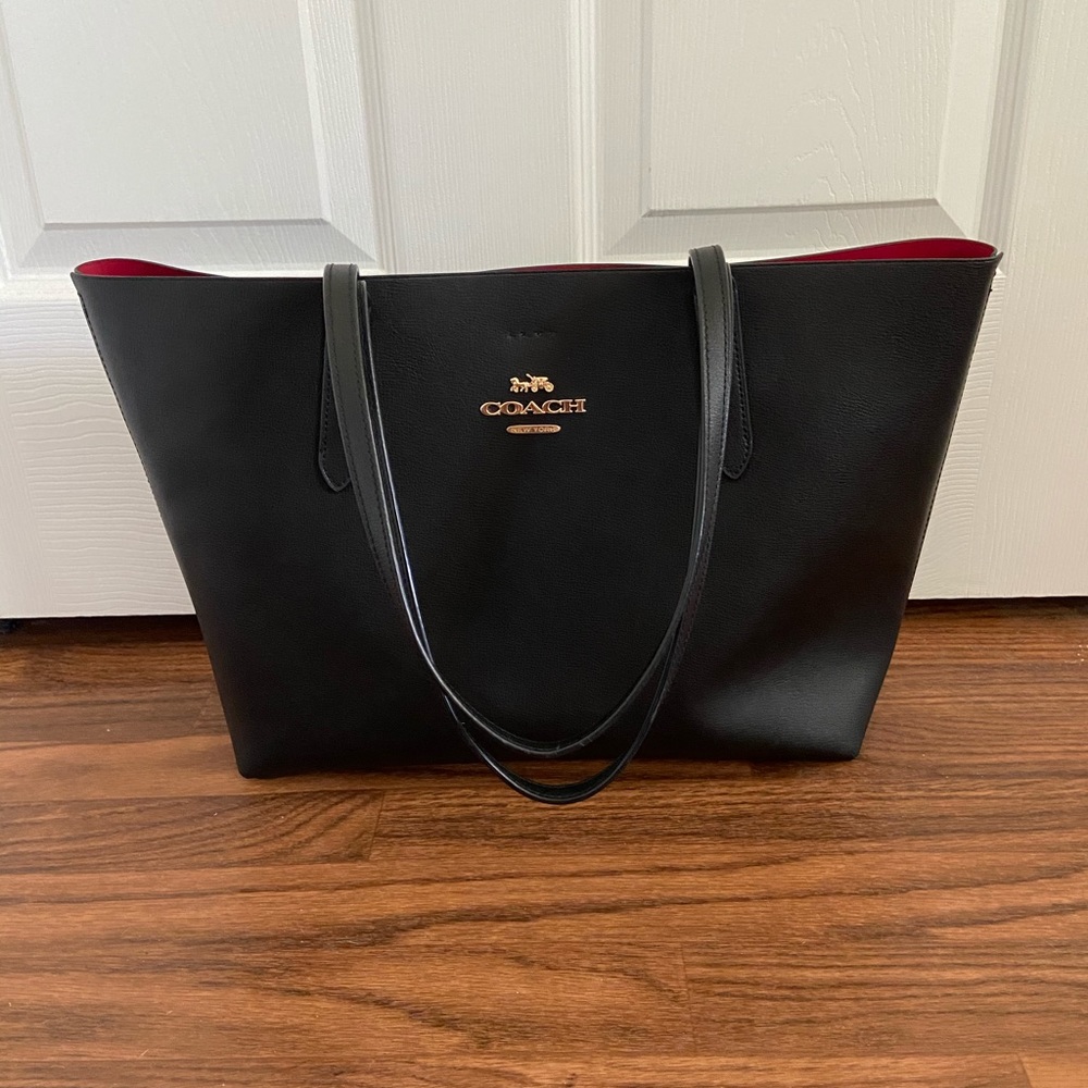 SOLD Coach Avenue Tote (Black/Red) - Picture 1 of 9